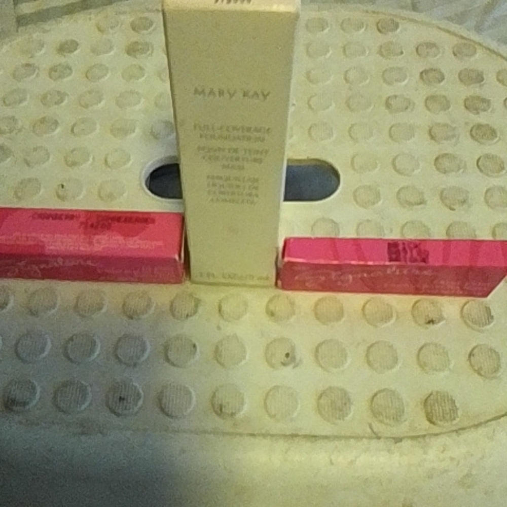 Mary Kay cosmetics